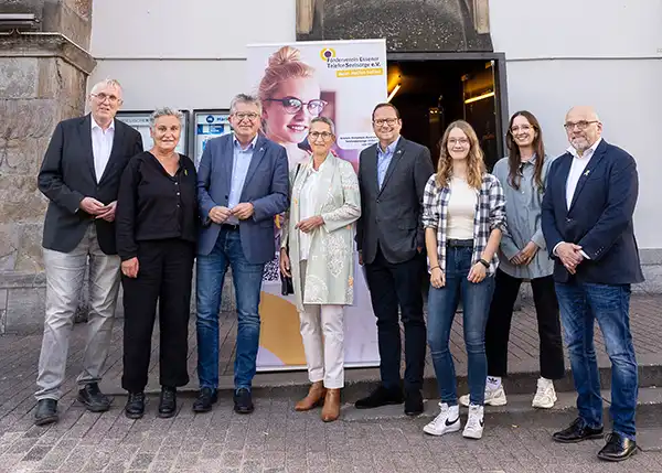 Gruppenfoto vor der Marktkirche